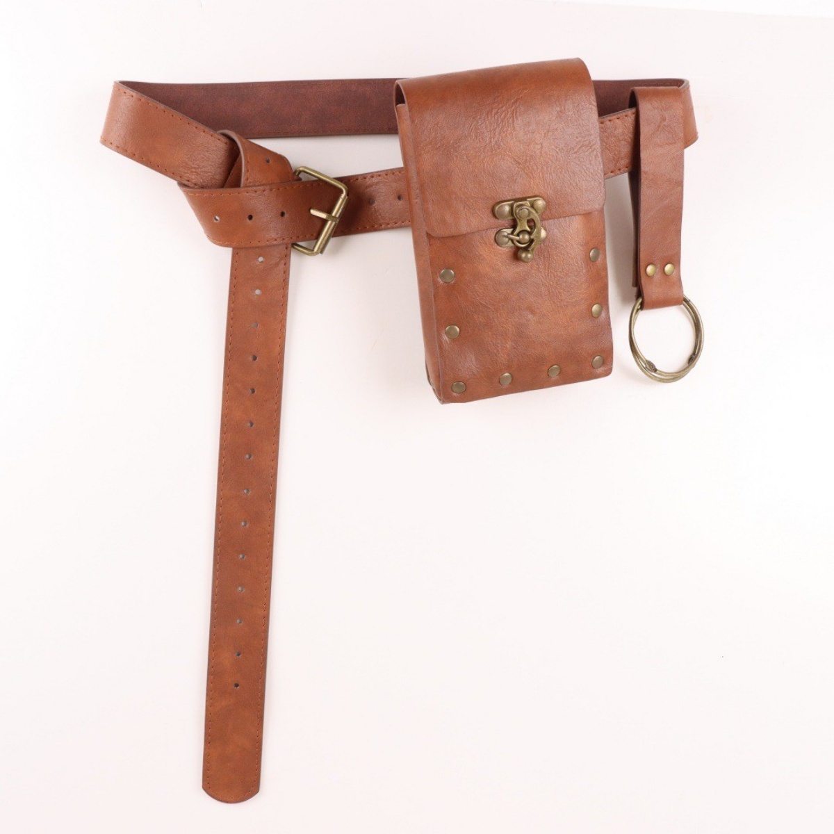 Cinturones, bolsas, antifaces, - Costumes reseña y precio